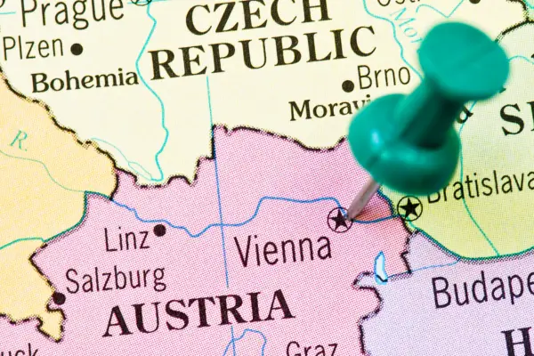 Doces e Sobremesas: Uma Viagem Açucarada em Viena